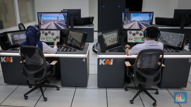 Suasana Depo LRT Jabodebek di Jatimulya, Bekasi, Jawa Barat, Kamis (6/7/2023). Suasana Depo LRT Jabodebek di Jatimulya, Bekasi, Jawa Barat, Kamis (6/7/2023). (CNBC Indonesia/Faisal Rahman)