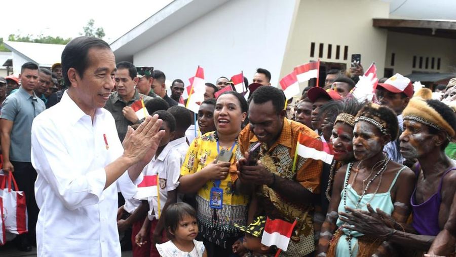 Presiden Joko Widodo di Kampung Ewer, Kabupaten Asmat, Papua Selatan, Kamis, (6/7/2023). (Dok. Kris - Biro Pers Sekretariat Presiden)
