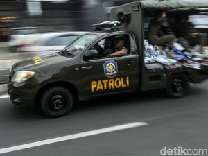 Video Pramono Larang Atribut Parpol di Flyover-Jalan Utama: Berlaku Semua Partai