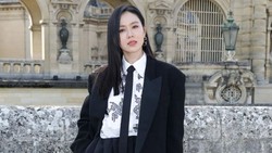 Son Ye Jin Diincar Bintangi Drakor Variety, Karakternya Mirip Ibu NewJeans