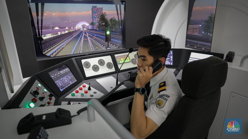 Suasana Depo LRT Jabodebek di Jatimulya, Bekasi, Jawa Barat, Kamis (6/7/2023). (CNBC Indonesia/Faisal Rahman)
