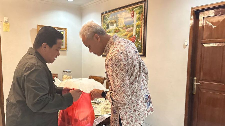 Menteri BUMN Erick Thohir bertemu dengan Ganjar Pranowo. (Dok. Istimewa/Detikcom)