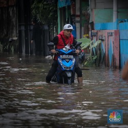 Siaga! Hujan Lebat dan Angin Kencang Terjang Jakarta Sampai 8 Maret