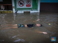 BMKG Warning Hujan Lebat Malam Tahun Baru 2024, Cek Lokasinya
