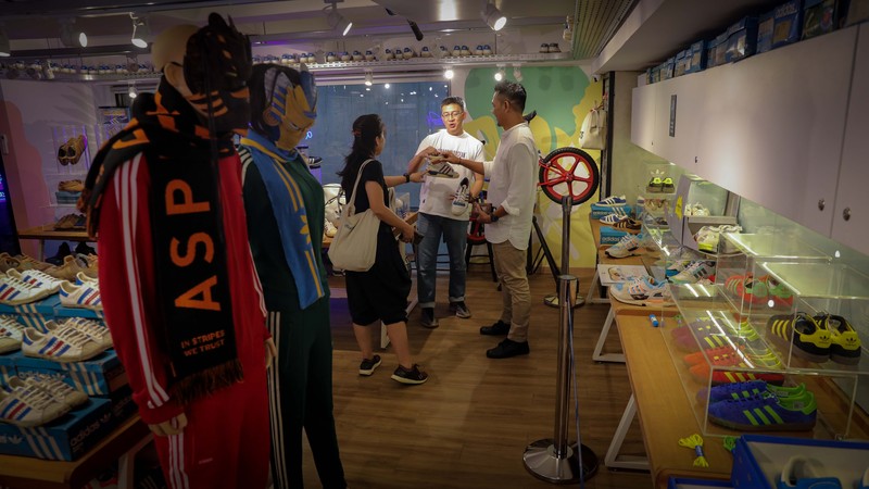 Museum Die Hard Adidas Fan. (CNBC Indonesia/Faisal Rahman) Museum Die Hard Adidas Fan. (CNBC Indonesia/Faisal Rahman)