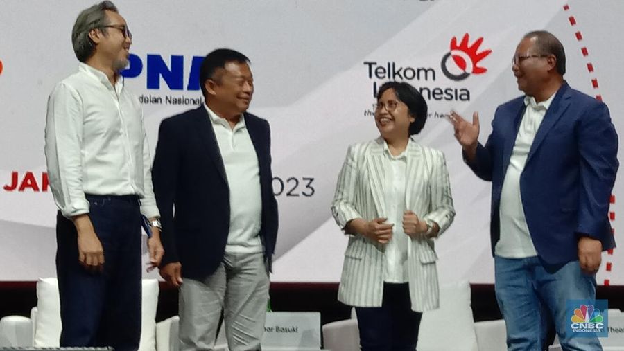 Telkom dengan resmi meluncurkan platform ekosistem Indonesian Digital Business atau IndiBiz pada gelaran Digiland 2023, Sabtu (8/7/2023). (CNBC Indonesia/ Eqqi Syahputra)