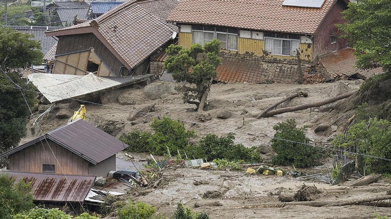 Banjir akibat hujan lebat landa Perfektur Fukuoka, Jepang, Senin (10/7/2023). Kyodo vis REUTERS