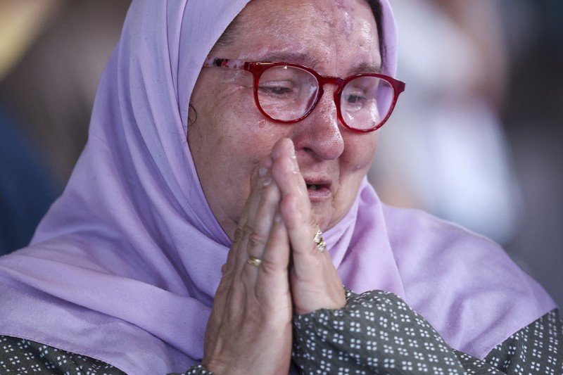 Jelang peringatan 28 tahun genosida Srebrenica 1995 di Potocari, Bosnia, Minggu (9/7/2023). (AP Photo/Armin Durgut)