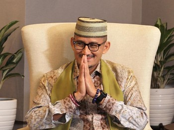 Sandiaga Uno Permudah Turis Asing Datang ke RI Pakai Cara Ini