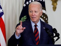 Biden Gak Ragu Pecat Pegawai yang Ogah Cuti Demi Keluarga
