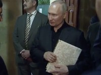 Bos Mata-Mata Ukraina Klaim Putin Sudah Mati & Punya Kembaran