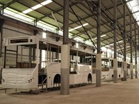Penjualan Turun, Laba Emiten Bus Listrik Bakrie Malah Naik 15,7%