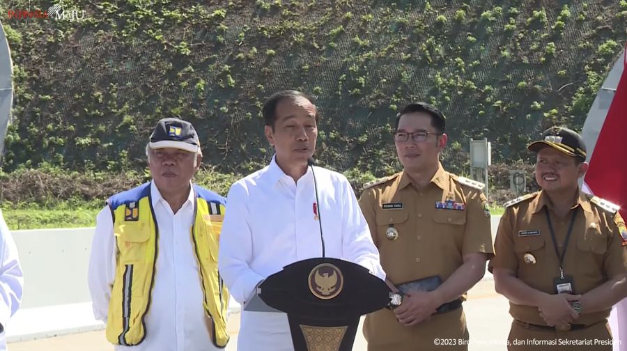 Presiden Jokowi Resmikan Jalan Tol Cileunyi-Sumedang-Dawuan (Cisumdawu), Sumedang, Selasa (11/7/2023). (Tangkapan Layar Youtube Sekretariat Presiden)