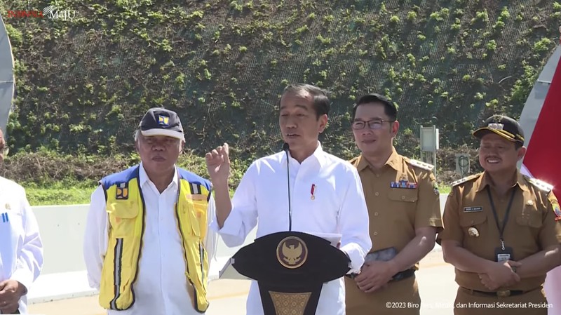 Presiden Jokowi Resmikan Jalan Tol Cileunyi-Sumedang-Dawuan (Cisumdawu), Sumedang, Selasa (11/7/2023). (Tangkapan Layar Youtube Sekretariat Presiden)