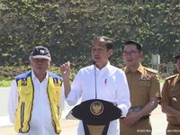 Jokowi: Tol Cisumdawu Dibangun 12 Tahun, Problemnya Banyak