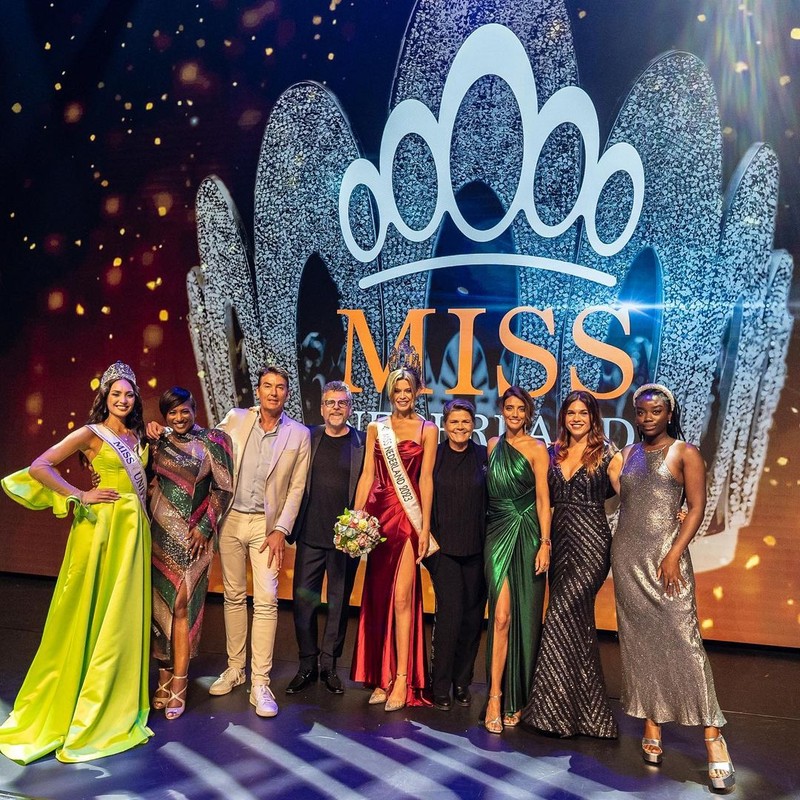 Rikkie Valerie Kollé dinobatkan sebagai Miss Netherland 2023. Kolle adalah menjadi wanita transgender pertama yang meraih gelar Miss Netherlands. Rikkie Valerie Kollé dinobatkan sebagai Miss Netherland 2023. Kolle adalah menjadi wanita transgender pertama yang meraih gelar Miss Netherlands. (Dok. missnederland.nl)