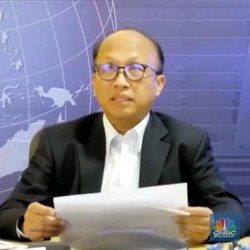 Economic Update: Ramai PHK, Kemnaker Bicara Nasib Pekerja RI