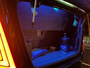 Jangan Biarkan Sopir Bus Pariwisata Tidur di Bagasi, Bahaya!