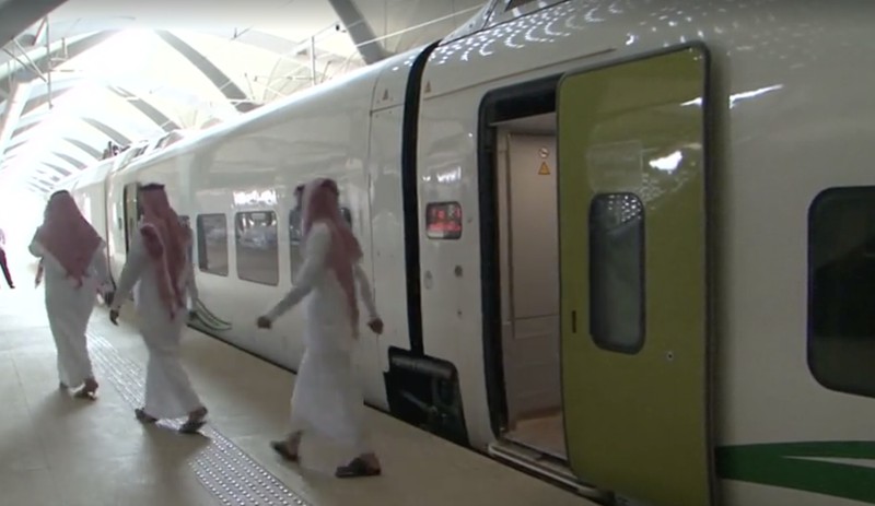 Kereta cepat Harmain Express. (Instagram/haramainrailway)