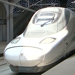 Kereta Cepat Jakarta-Surabaya Dicoret, Kemenhub Buka Suara