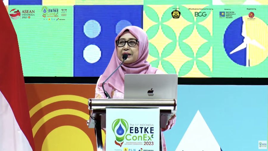 Kepala Bidang Instrumen dan Informasi Indonesia FOLU Net-Sink 2030 Kementerian Lingkungan Hidup dan Kehutanan, Emma Rachmawaty dalam Ebtke ConEx 2023. (Tangkapan Layar Youtube Indonesia EBTKE ConEx)