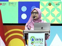 Jaga Suhu Bumi, KLHK Ungkap Urgensi Pencapaian Nol Karbon