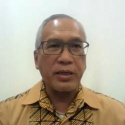 Economic Update: Penerus Jokowi Harus Lanjutkan Infrastruktur