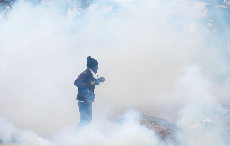 Ricuh saat demo menolak UU Keuangan di Kenya, Rabu (12/7/2023). (REUTERS/Thomas Mukoya) Ricuh saat demo menolak UU Keuangan di Kenya, Rabu (12/7/2023). (REUTERS/Thomas Mukoya)