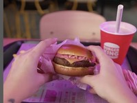 Porsi Burger Kekecilan, Burger King Digugat Konsumen
