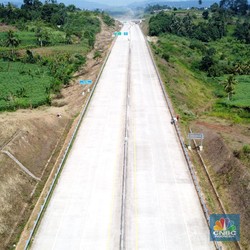 Jokowi: Lewat Tol Sekarang JKT-Sukabumi 2,5 Jam, Dulu 6 Jam