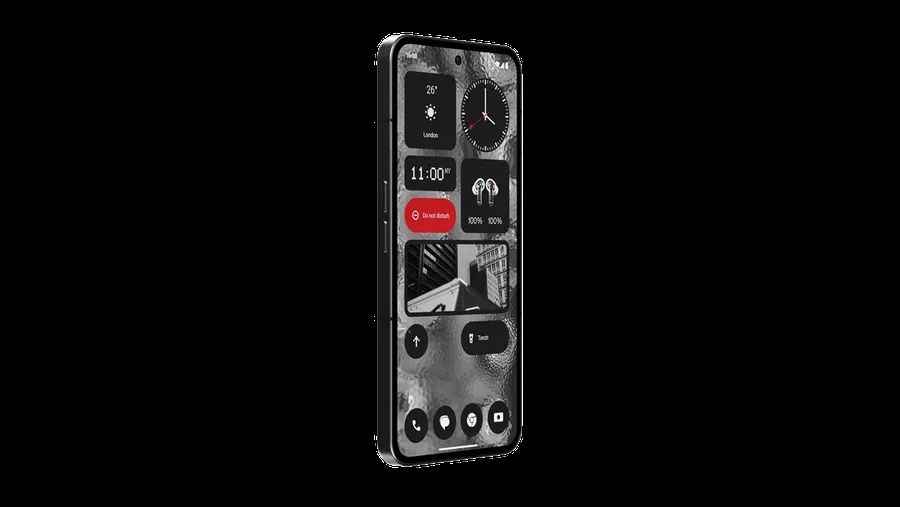 Nothing Phone (2). (Dok. nothing.tech)