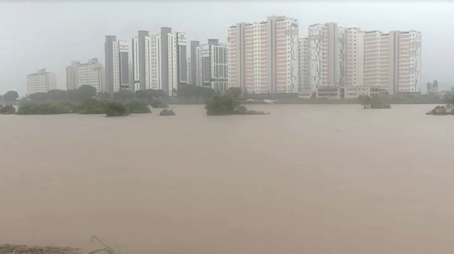 Banjir dan Longsor di Korea Selatan (Reuters TV)