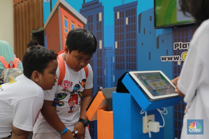 Game Atur Keuangan Cha Ching Money Adventures. (CNBC Indonesia/Muhamad Sabki) Game Atur Keuangan Cha Ching Money Adventures. (CNBC Indonesia/Muhamad Sabki)