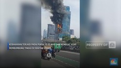 Gedung K-Link Jakarta Terbakar, 22 Mobil Damkar Diturunkan