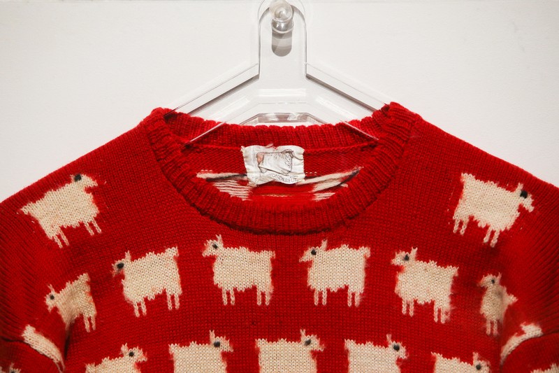 BRITAIN-DIANA/AUCTION A 'black sheep' jumper worn by the Britain's late Diana, Princess of Wales, is displayed at Sotheby's, in London, Britain, July 17, 2023. The jumper, which is to go up for auction, was worn by Diana on several occasions, and was recently rediscovered in a box in the attic of the manufacturers along with correspondence from Diana's private secretary. REUTERS/Rachel Adams