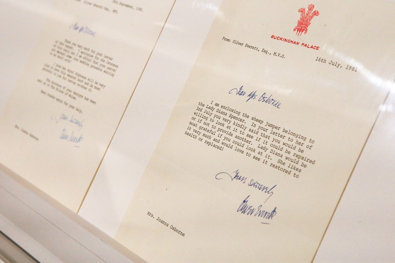 BRITAIN-DIANA/AUCTION A 'black sheep' jumper worn by the Britain's late Diana, Princess of Wales, is displayed at Sotheby's, in London, Britain, July 17, 2023. The jumper, which is to go up for auction, was worn by Diana on several occasions, and was recently rediscovered in a box in the attic of the manufacturers along with correspondence from Diana's private secretary. REUTERS/Rachel Adams
