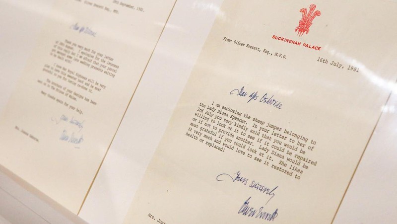 A 'black sheep' jumper worn by the Britain's late Diana, Princess of Wales, is displayed at Sotheby's, in London, Britain, July 17, 2023. The jumper, which is to go up for auction, was worn by Diana on several occasions, and was recently rediscovered in a box in the attic of the manufacturers along with correspondence from Diana's private secretary. REUTERS/Rachel Adams