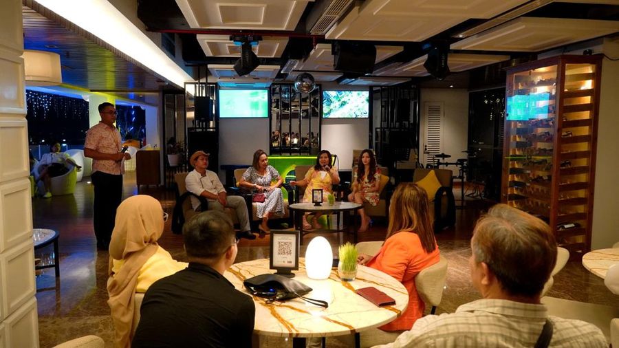Chadis Rooftop Bar yang berlokasi di lantai 10 hotel Swiss-belboutique Yogyakarta meluncurkan program all you can eat (auce) special dengan tema Brazilian Barbecue Party. (dok swisbell)