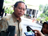 Politisi PPP Djan Faridz Menghadap Jokowi di Istana, Ada Apa?