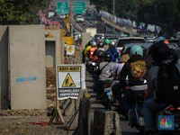 Hindari Jalan Ini, Ada Proyek Drainase Awas Macet!