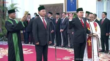 Jokowi Lantik 2 Wantimpres Baru, Begini Pesan Wiranto
