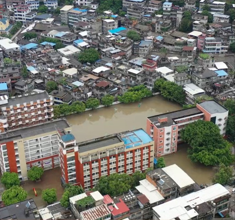 A view shows flooding following heavy rainfall brought by Typhoon Talim, in Fuzhou, Fujian province, China  July 17, 2023 in this screen grab taken from a handout video.  Fuzhou Fire Department/Handout via REUTERS    THIS IMAGE HAS BEEN SUPPLIED BY A THIRD PARTY NO RESALES. NO ARCHIVES