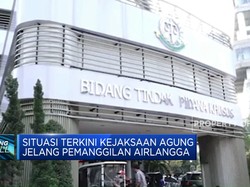 Video: Kejagung Panggil Menteri Airlangga, Ada Apa?
