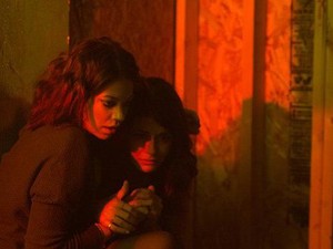 Sinopsis Film Viral, Dua Saudari Terjebak Wabah Virus Berbahaya