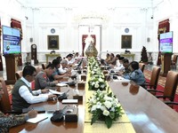 Isu Menteri Jokowi Mundur, Suasana Rapat Kabinet Bikin Moeldoko Kaget
