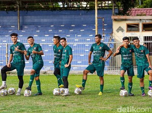 Pemain Persiraja David Laly Disanksi Larangan Bermain 4 Kali
