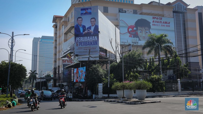 Baliho Anies - AHY (CNBC Indonesia/Faisal Rahman)