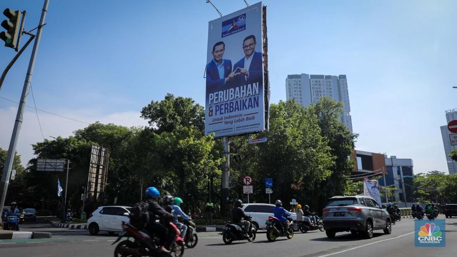 Baliho Anies - AHY (CNBC Indonesia/Faisal Rahman)