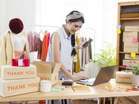 Murah Banget, Teten: Ecommerce Wajib Impor Lewat Papua
