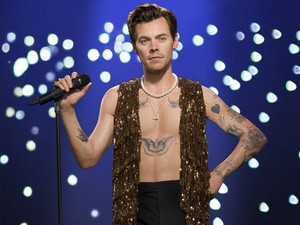 Harry Styles Siap Comeback?